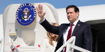 Marco Rubio castiga a Sudáfrica con bloqueo de visas por discriminación a blancos