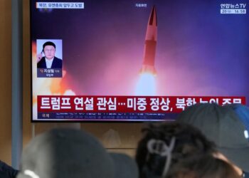 Corea del Norte lanza misiles balísticos y desafía la estrategia diplomática de Trump 1 Corea del Norte lanza misiles balísticos y desafía la estrategia diplomática de Trump