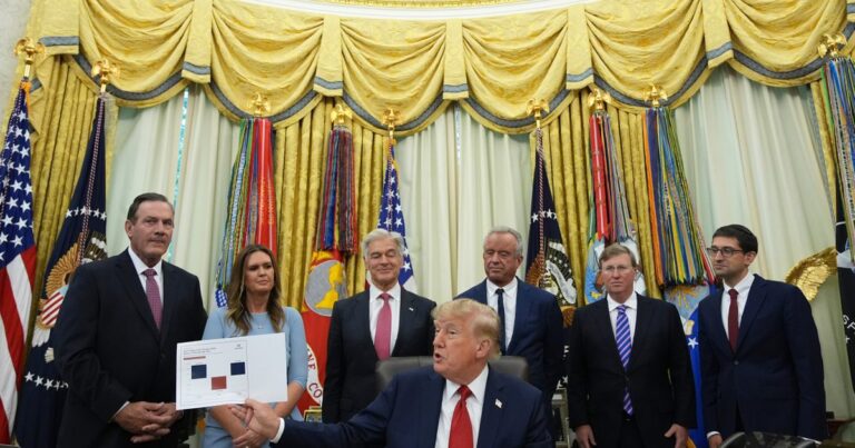 Donald Trump activa la fuerza de la inteligencia artificial y desafía los riesgos existenciales