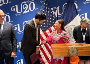 El alcalde de Nueva York elogia las utopías de Clara Brugada en la Ciudad de México