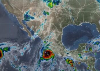Huracán Polo desafía las costas mexicanas mientras Nolo amenaza Hawái