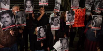 Berkeley documenta 337 asesinatos de periodistas y defensores durante el sexenio de López Obrador