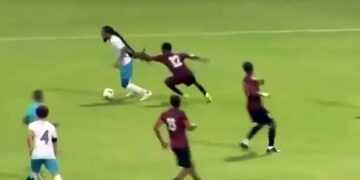 Antigua y Barbuda dinamita a Anguila pese a doble expulsión