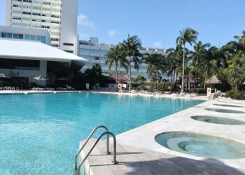 CAÍDA TURÍSTICA: Cae ocupación hotelera hasta 5 puntos frente a 2025