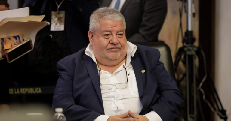 Manuel Huerta descarta ley anti memes tras reforma a propiedad industrial