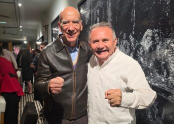 | ROMPEOLAS | El Dr. Pech se codea con la crema y nata de MC en GDL