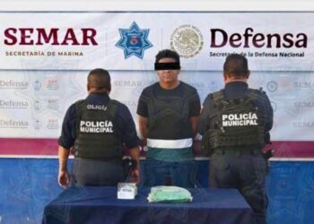 FINGÍA SER FUNCIONARIO: Detienen a hombre que exigía dinero a comerciantes en Cancún