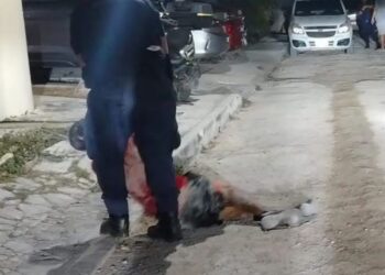 VECINOS LO RETIENEN: Aseguran a hombre por presunto robo en la SM 91