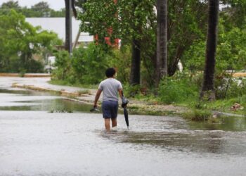 HASTA 95%: Elevado ausentismo escolar en nivel básico por lluvias