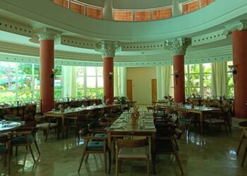 CUPONERAS Y PAQUETES: Alistan restauranteros promociones para frenar caída en ventas