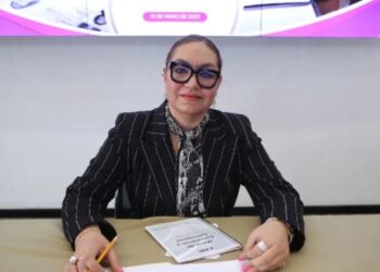 RUMBO A 2027: Renuncia Claudia Arlett Espino a la Secretaría Ejecutiva del INE