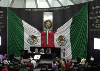 POR MAYORÍA: Avala Congreso de QR reforma de nacionalidad única