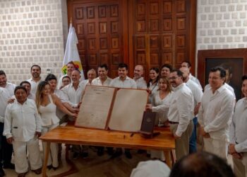 FRENTE CIUDADANO: Firman “Declaración de Libertad” contra inseguridad en QR