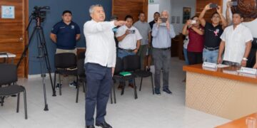 RELEVO: Rafael Martínez Ruiz, nuevo titular del INM en QR