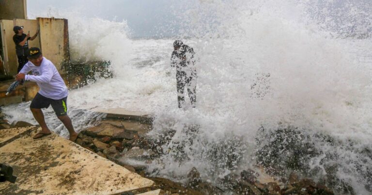 Jalisco frena actividades escolares ante la amenaza de la tormenta Rachel