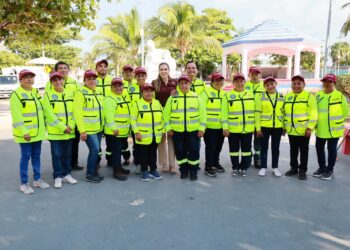 ISLA MUJERES: Servicios Públicos, una Historia de la Transformación