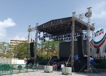 EL GRITO EN CANCÚN: Esperan hasta 12 mil personas en la Plaza de la Reforma