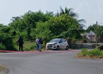 Abandonan taxi en Chetumal; reportan desaparecido al chofer 1 Abandonan taxi en Chetumal; reportan desaparecido al chofer