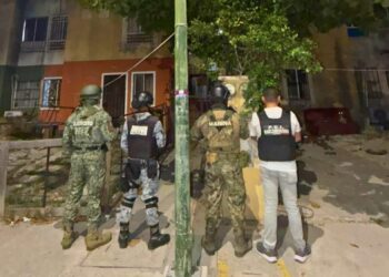 PLAYA DEL CARMEN: Ejecuta FGR tres cateos, pero solo detiene a una persona 3 PLAYA DEL CARMEN: Ejecuta FGR tres cateos, pero solo detiene a una persona