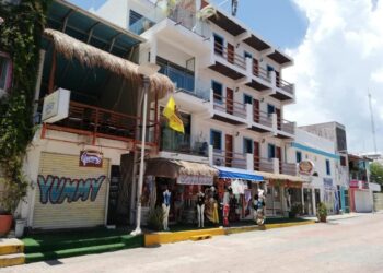 DEL 48% AL 18%: Enfrentan pequeños hoteles de Playa baja ocupación tras vacaciones