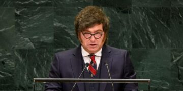 Gobierno de Argentina cataloga de terroristas a cárteles y afianza lazos con Estados Unidos