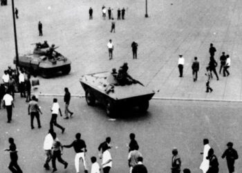 Generación Alfa desacopla memoria del 2 de octubre ante violencia actual