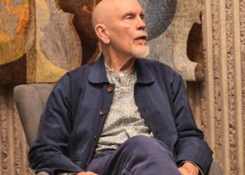 John Malkovich debuta en la Sala Nezahualcóyotl con informe sobre ciegos 2 John Malkovich debuta en la Sala Nezahualcóyotl con informe sobre ciegos