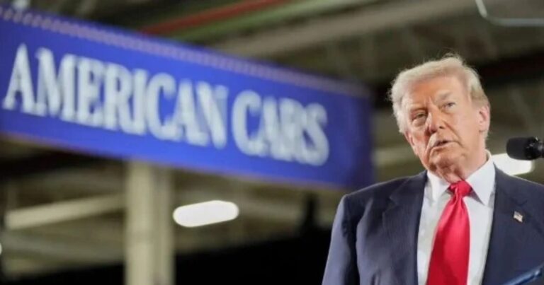 Donald Trump reclama Nobel de la Paz y comité premia a Navi Pillay