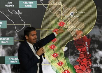 Huracán Simón y tormenta Rachel causan dos muertes en México