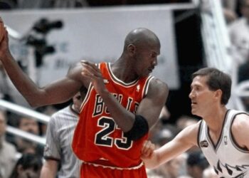 Camiseta de Michael Jordan escala a 14 millones de dólares en venta histórica