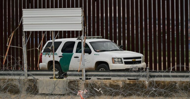 Gobierno de Donald Trump reporta caída del 95% en detenciones fronterizas