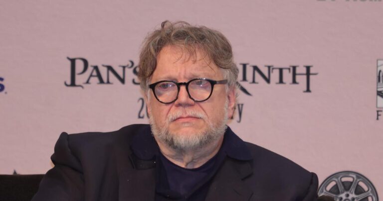 Guillermo del Toro exige solucionar crisis del agua en Jalisco