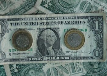 Peso mexicano quiebra estabilidad cambiaria tras escalada bélica en Medio Oriente
