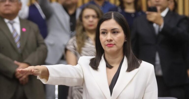Blanca Cruz García asume la presidencia provisional del INE tras salida de Taddei