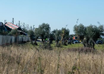 Colisión de alta velocidad en Toledo deja treinta muertos y abre investigación 2 Colisión de alta velocidad en Toledo deja treinta muertos y abre investigación