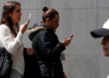 México reutiliza 70% de sus celulares y supera a Estados Unidos y Canadá