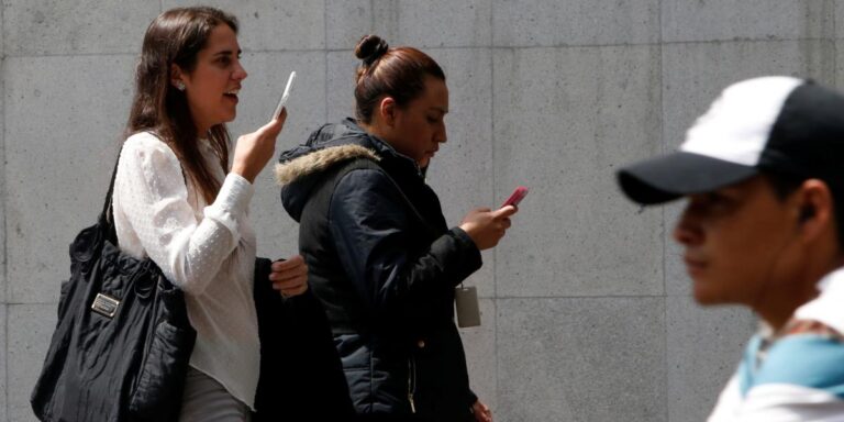México reutiliza 70% de sus celulares y supera a Estados Unidos y Canadá