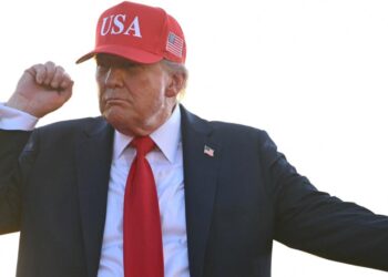Nvidia y Apple financian el nuevo salón de baile de Trump 2 Nvidia y Apple financian el nuevo salón de baile de Trump