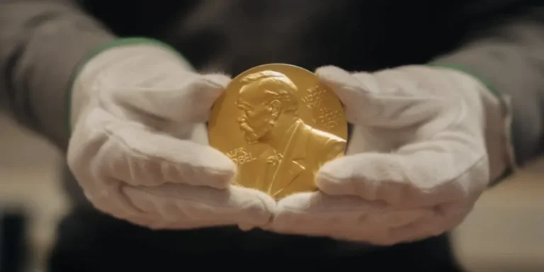 Cristina Rivera Garza y autoras latinoamericanas suenan para el Nobel de Literatura 2026
