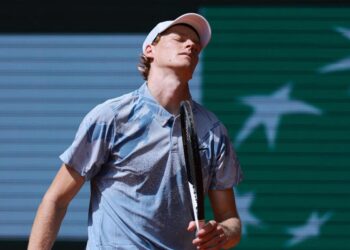 Jannik Sinner se baja del Masters de Shanghái y prolonga su ausencia 7 Jannik Sinner se baja del Masters de Shanghái y prolonga su ausencia