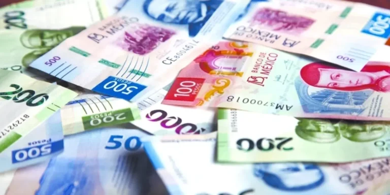Peso mexicano rompe la barrera de 18 unidades ante debilidad global del dólar