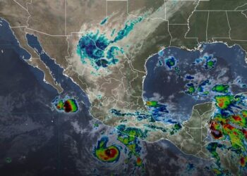 PACÍFICO: Trudy alcanza categoría 3; alerta por lluvias intensas y oleaje de cinco metros