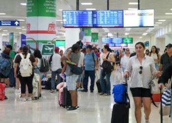“ES ABSURDO”: Solicita Amatur eliminar revisiones manuales en aeropuertos