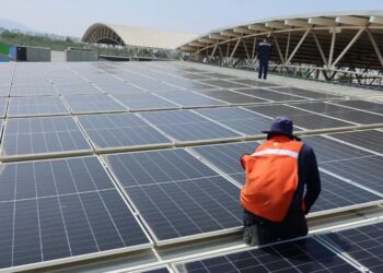 SOLAR Y EÓLICA: Avanzan proyectos de energía limpia en QR