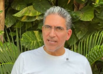 MORENA: Renuncia Flavio Rosado a Sesa; va por Isla Mujeres