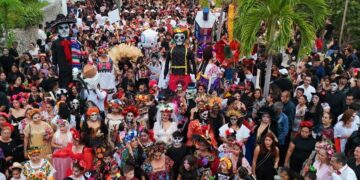 EN CALDERITAS: Más de 7 mil personas celebran el Janal Pixán