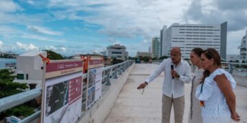 Supervisan Sheinbaum y Mara avance del Distribuidor Vial Kukulcán