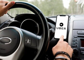 UBER LLEGA A PLAYA Y TULUM: Denuncian taxistas «competencia desleal»