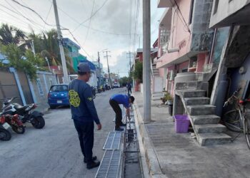 ISLA MUJERES: Refuerzan acciones preventivas ante posibles lluvias asociadas a Isaías