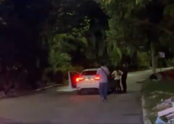 ATAQUE CON ARMA BLANCA: Hallan sin vida a conductor de Uber en La Joya